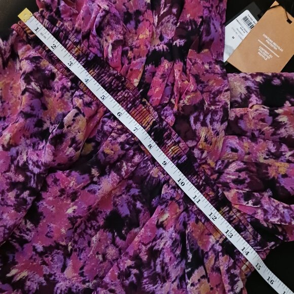NEW VERO‎ MODA Britt Ruffle Long Sleeve Dress in Black/Purple Multi, Size M - Picture 13 of 14